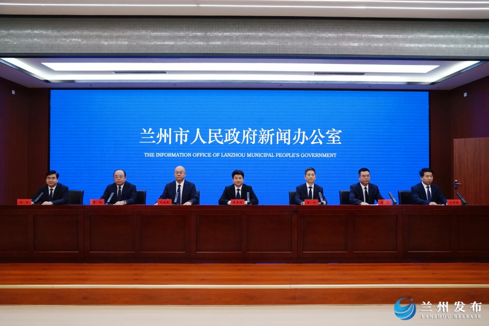 �m���С��������M�r���˲ŏ��� ���������˲ż��۸ߵء��������l������䛣���+�D��